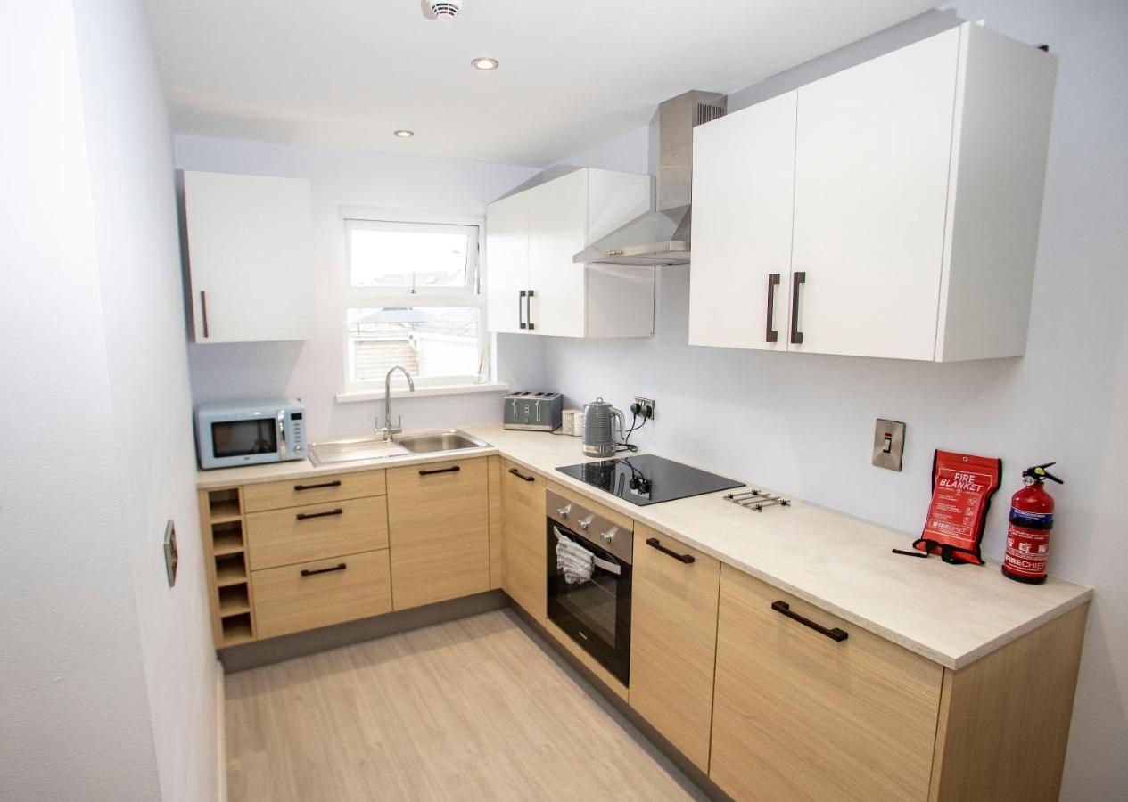 Entire Penthouse Apartment With Sea Views Portrush Exterior photo