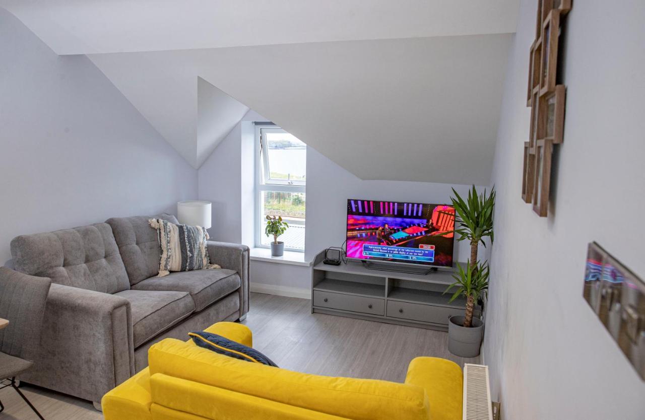 Entire Penthouse Apartment With Sea Views Portrush Exterior photo